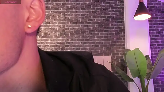 connorsmiith online show from 9, 2, 2026