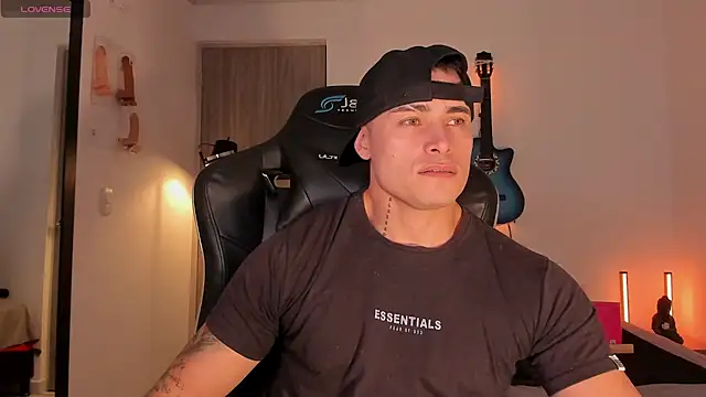 connorsmiith online show from 13, 7, 2026
