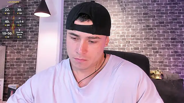 connorsmiith online show from 7, 10, 2025