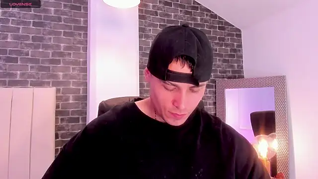 connorsmiith online show from 24, 3, 2026