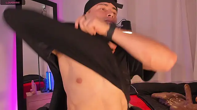 connorsmiith online show from 17, 6, 2026