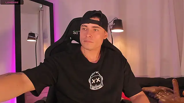 connorsmiith online show from 21, 6, 2026