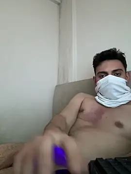 milfshakeow online show from 8, 5, 2026