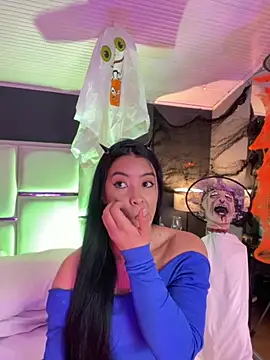 Snapshot of BellaFernandez__ chatting on 30, 10, 2025 BellaFernandez online show from 30, 10, 2025