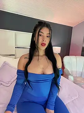 BellaFernandez   online show from 18, 12, 2025