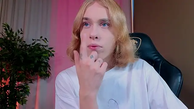 BarbieRichy online show from 1, 10, 2025