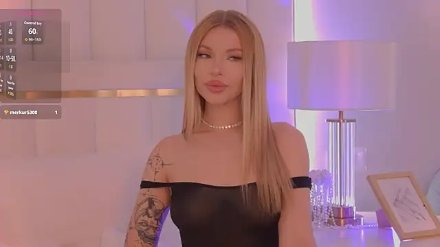 Snapshot of AriellaMelo chatting on 26, 11, 2025 AriellaMelo online show from 26, 11, 2025