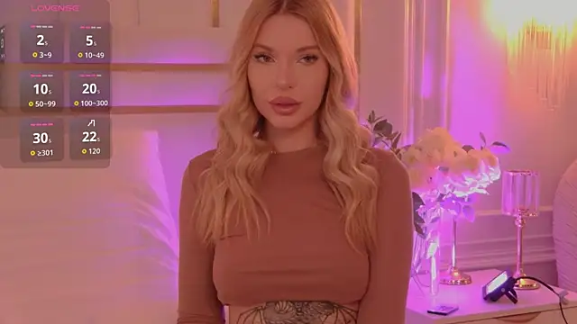 Snapshot of AriellaMelo chatting on 31, 10, 2025 AriellaMelo online show from 31, 10, 2025