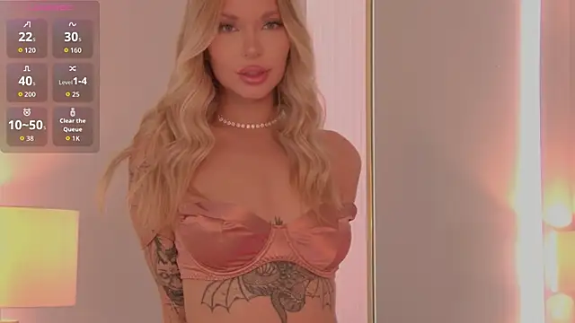 Snapshot of AriellaMelo chatting on 23, 10, 2025 AriellaMelo online show from 23, 10, 2025