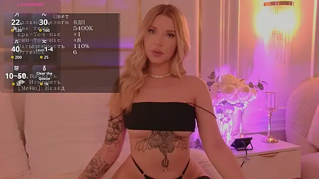 Snapshot of AriellaMelo chatting on 28, 10, 2025 AriellaMelo online show from 28, 10, 2025