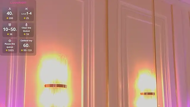 Snapshot of AriellaMelo chatting on 12, 10, 2025 AriellaMelo online show from 12, 10, 2025