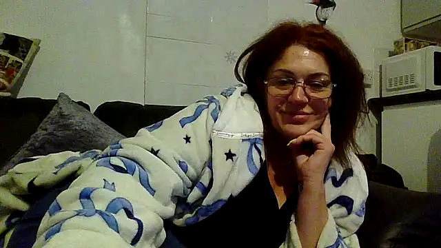 RubyyRosee online show from 16, 4, 2026