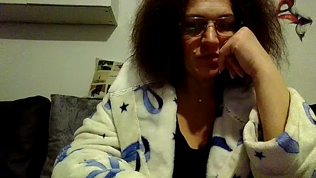 RubyyRosee online show from 6, 2, 2026