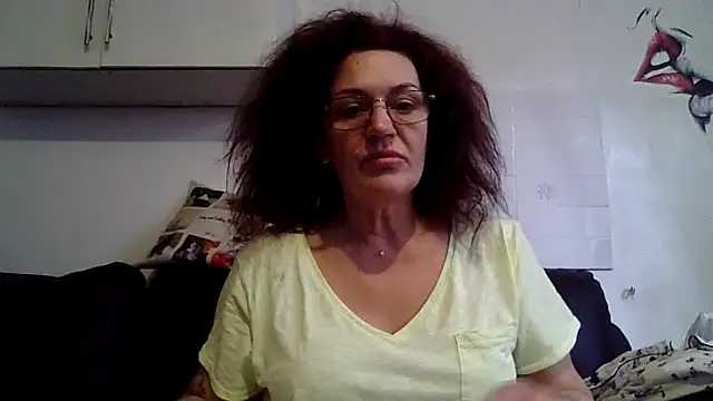 RubyyRosee online show from 19, 4, 2026