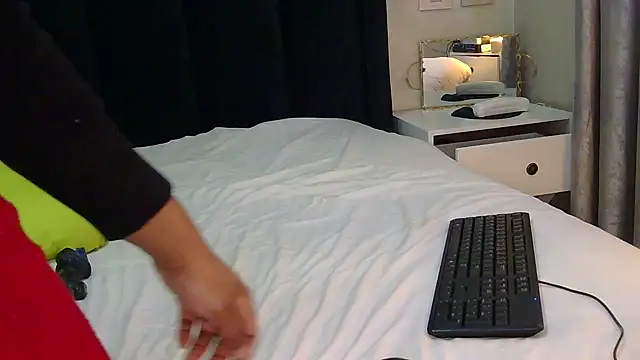 Ivysol online show from 7, 11, 2025