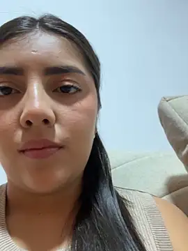 Snapshot of Lupe_19 chatting on 20, 9, 2025 Lupe 19 online show from 20, 9, 2025