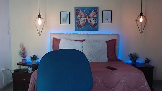 Snapshot of Megan_05_ chatting on 7, 7, 2026 Megan 05 online show from 7, 7, 2026