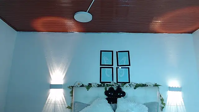 Megan 05  online show from 22, 11, 2025