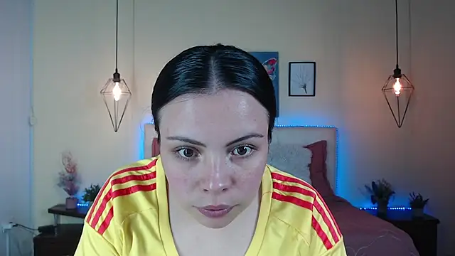 Snapshot of Megan_05_ chatting on 17, 6, 2026 Megan 05 online show from 17, 6, 2026