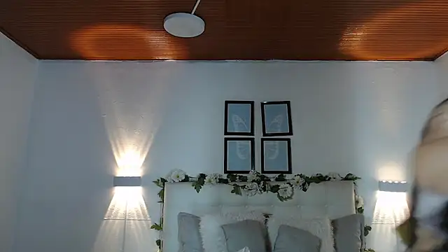 Megan 05  online show from 13, 10, 2025