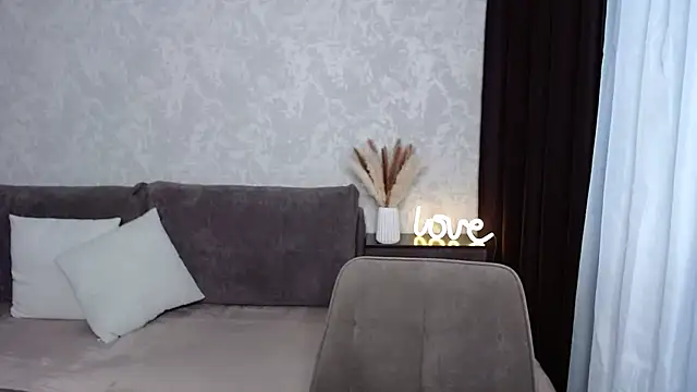 IrisJones online show from 26, 9, 2025