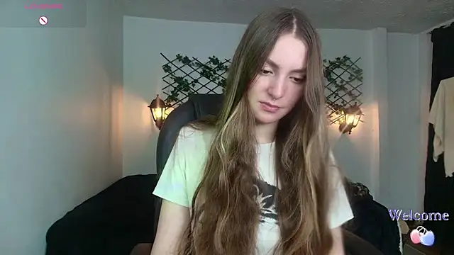 velvet  moon online show from 2, 4, 2026