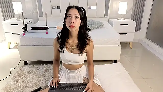 Lisa sweetas online show from 23, 4, 2026
