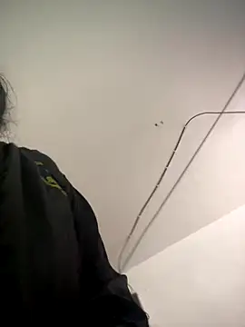 Angie lynn online show from 24, 10, 2025