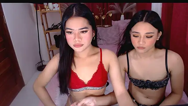 Mia Akilah21 online show from 6, 10, 2025