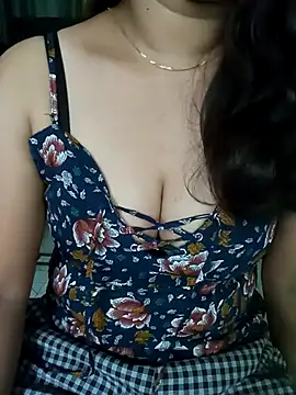 babyangela14 online show from 10, 9, 2025