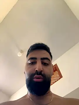 Snapshot of bignasthairy chatting on 17, 10, 2025 bignasthairy online show from 17, 10, 2025