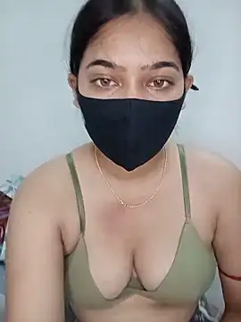 Snapshot of Snehabeauti chatting on 20, 5, 2026 Snehabeauti online show from 20, 5, 2026