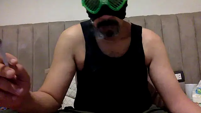 Snapshot of CaiBull chatting on 7, 6, 2026 CaiBull online show from 7, 6, 2026