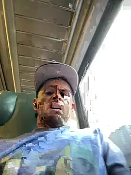 Snapshot of Carlosmauricio123 chatting on 10, 7, 2026 Carlosmauricio123 online show from 10, 7, 2026