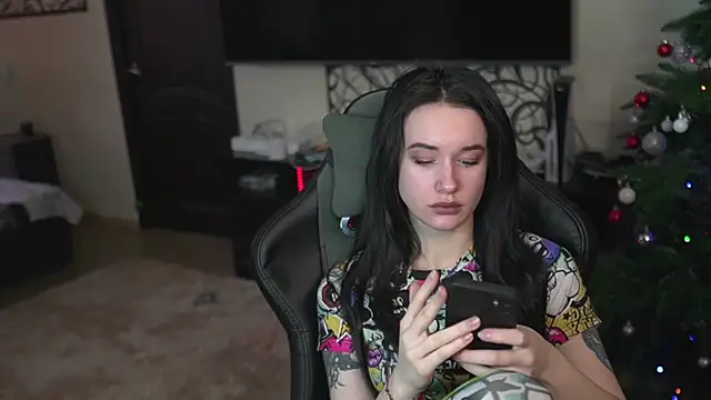 Snapshot of lis_silver chatting on 8, 1, 2026 lis silver online show from 8, 1, 2026