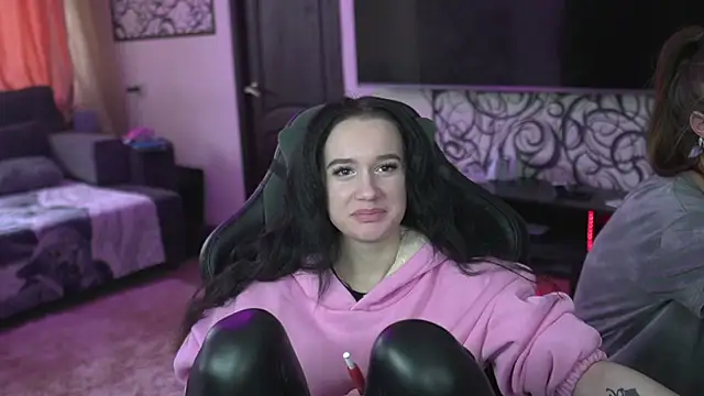 Snapshot of lis_silver chatting on 9, 2, 2026 lis silver online show from 9, 2, 2026