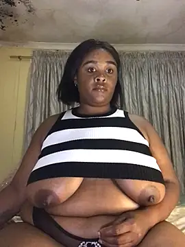 Snapshot of KINKYBOOTI22 chatting on 27, 3, 2026 KINKYBOOTI22 online show from 27, 3, 2026