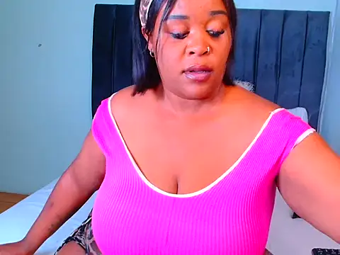 Snapshot of KINKYBOOTI22 chatting on 13, 1, 2026 KINKYBOOTI22 online show from 13, 1, 2026