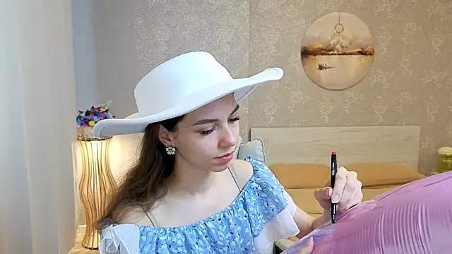 Snapshot of KellyShines chatting on 15, 6, 2026 KellyShines online show from 15, 6, 2026