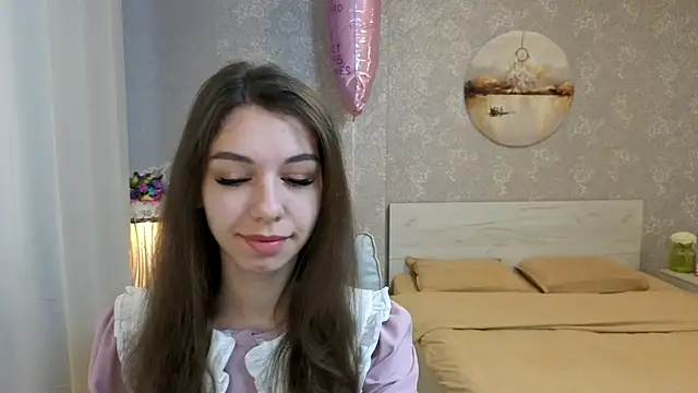 Snapshot of KellyShines chatting on 29, 6, 2026 KellyShines online show from 29, 6, 2026