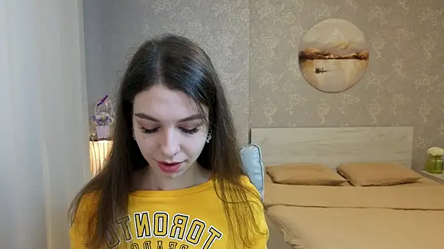 Snapshot of KellyShines chatting on 26, 4, 2026 KellyShines online show from 26, 4, 2026