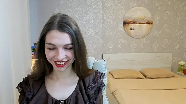 Snapshot of KellyShines chatting on 24, 5, 2026 KellyShines online show from 24, 5, 2026