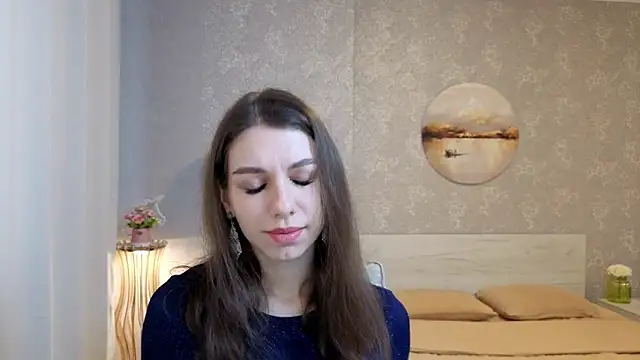 Snapshot of KellyShines chatting on 10, 4, 2026 KellyShines online show from 10, 4, 2026