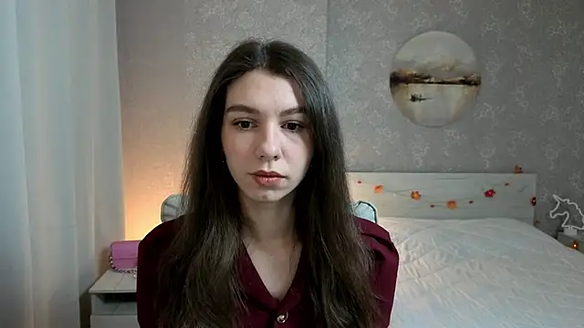 Snapshot of KellyShines chatting on 1, 12, 2025 KellyShines online show from 1, 12, 2025