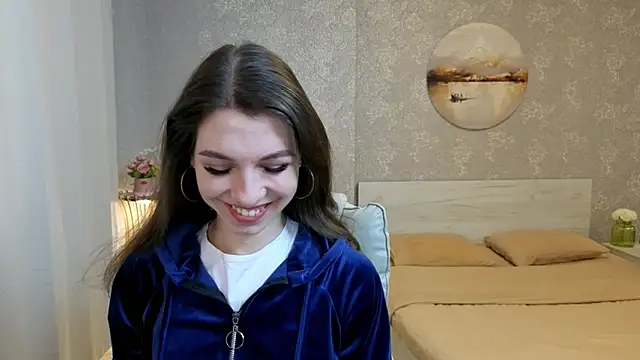 Snapshot of KellyShines chatting on 6, 5, 2026 KellyShines online show from 6, 5, 2026