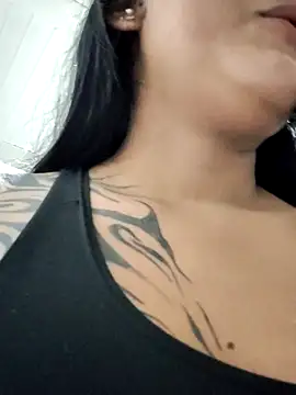 Megara 25 online show from 18, 10, 2025