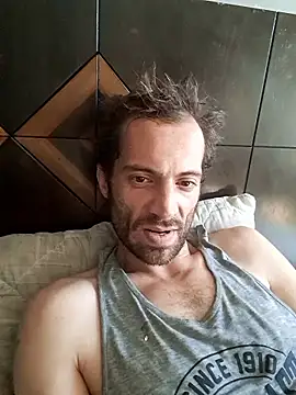 Snapshot of Johan199118 chatting on 9, 1, 2026 Johan199118 online show from 9, 1, 2026