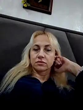 KissMiSveet online show from 17, 1, 2026