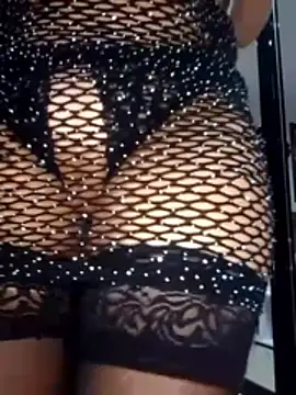 KissMiSveet online show from 12, 11, 2025