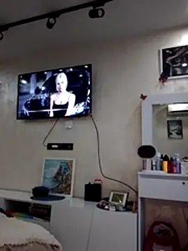 KissMiSveet online show from 25, 3, 2026